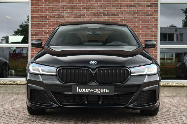 BMW 5-SERIE 530e M-Sport Pano Trekh HUD