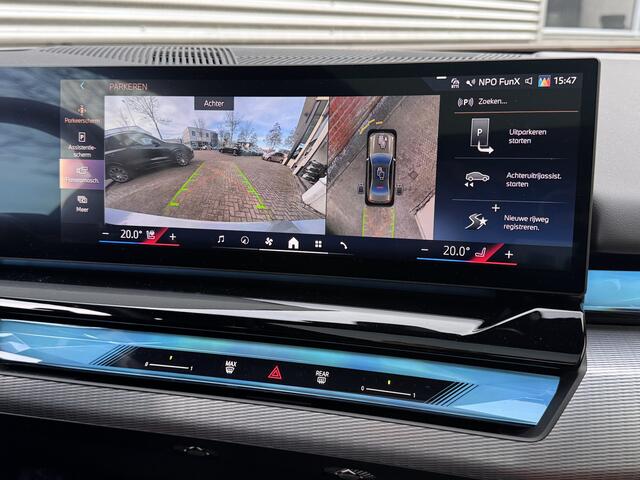 BMW 5-SERIE 550e xDrive | M Sportpakket Pro | 21inch | HUD | B&W | Panorama-dak |