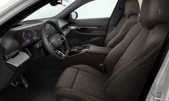 BMW 5-SERIE Touring M Sport Edition | M Sportpakket Pro | Innovation Pack | Panoramadak