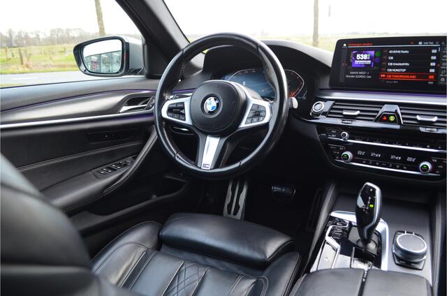 BMW 5-SERIE 520 I Touring M Pakket Comfortstoelen | Stoelverwarming | Carplay | Camera |