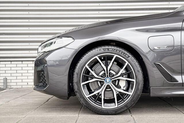 BMW 5-SERIE Touring 530e Business Edition Plus