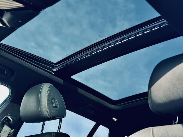 BMW 5-SERIE Touring 540i xDrive | High Executive | 6-cilinder | Panoramadak | Leer | LED | Keyless | Harman Kardon |