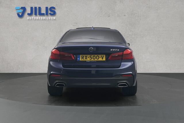 BMW 5-SERIE 530e iPerformance M-sport | Leder | Stoelverwarming | Panoramadak