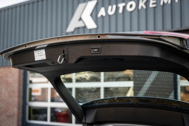 BMW 5-SERIE 520 520i High Executive Edition | M Sport | Panorama | Comfort Seats | Head-Up | 360° | HIFI | NL-Auto | 19' Inch |