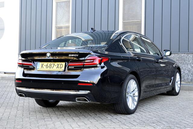 BMW 5-SERIE 520i High Executive Rijklaarprijs-Garantie Leder Sportinterieur Laserlight Navigatie Airco