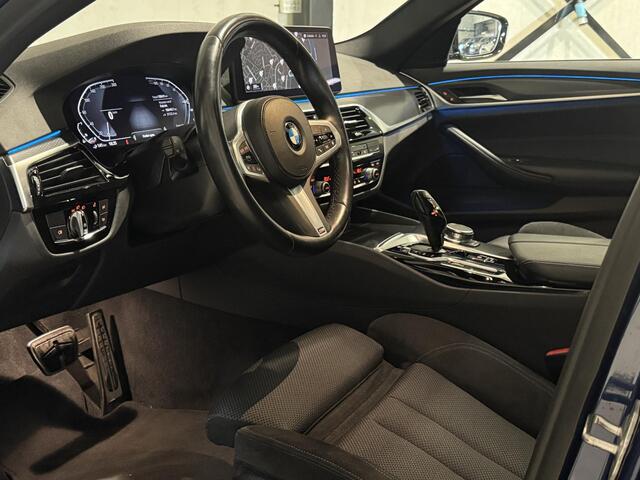 BMW 5-SERIE Touring 530e M-Sport Aut. | panorama | live-cockpit | ambiance verlichting | trekhaak |