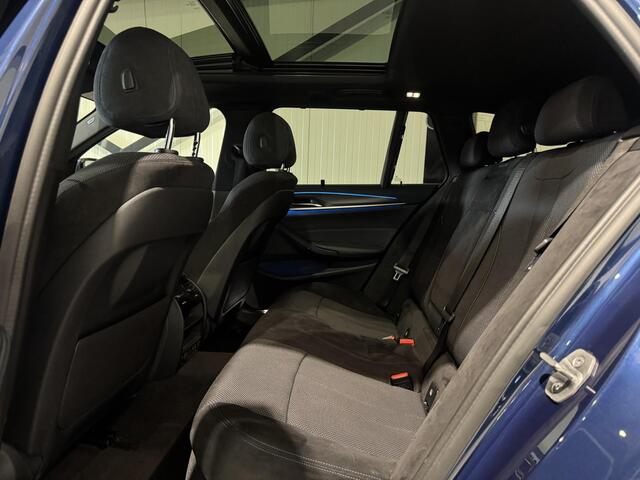 BMW 5-SERIE Touring 530e M-Sport Aut. | panorama | live-cockpit | ambiance verlichting | trekhaak |