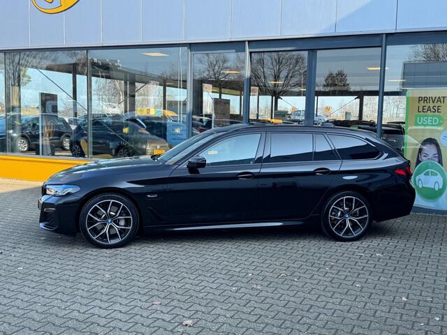 BMW 5-SERIE 530e M Sport - Pan dak - LaserLED - stoel/st verwarming - electr trekhaak