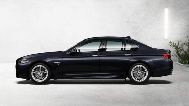 BMW 5-SERIE 520i 184PK / M-sport / I-drive / LCI *NAP*