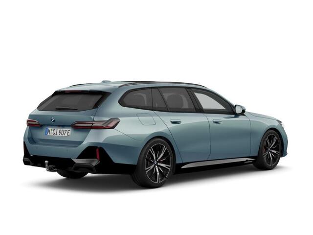 BMW 5-SERIE Touring 530e | M Sportpakket Pro | Harman Kardon | Pano | Trekhaak