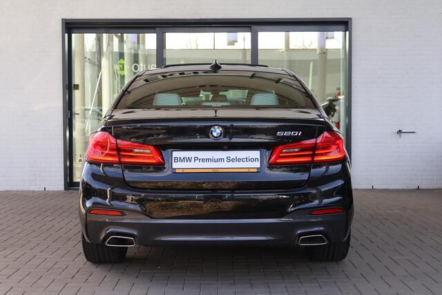 BMW 5-SERIE 520i Corporate Lease High Executive | M Sport | Driving Assistant Plus | elektrisch glazen schuif-/kanteldak