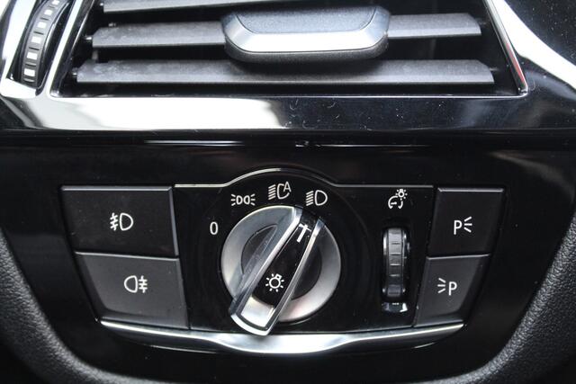 BMW 5-SERIE Touring 520i Executive Edition//Virt. dashboard!!