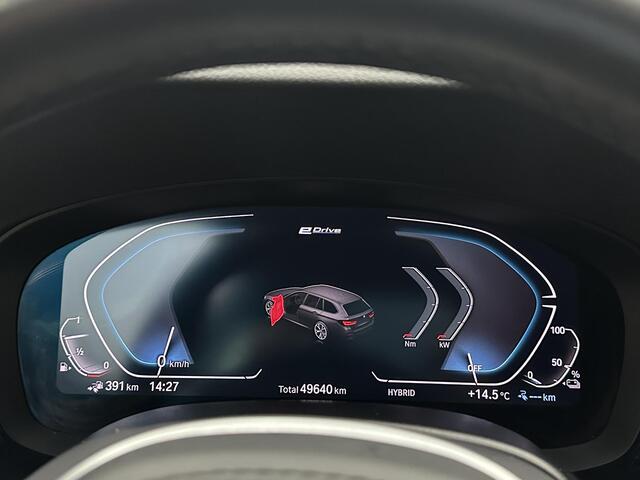 BMW 5-SERIE Touring 530e High Executive M Pakket Panorama Elek Stoel Trekhaak