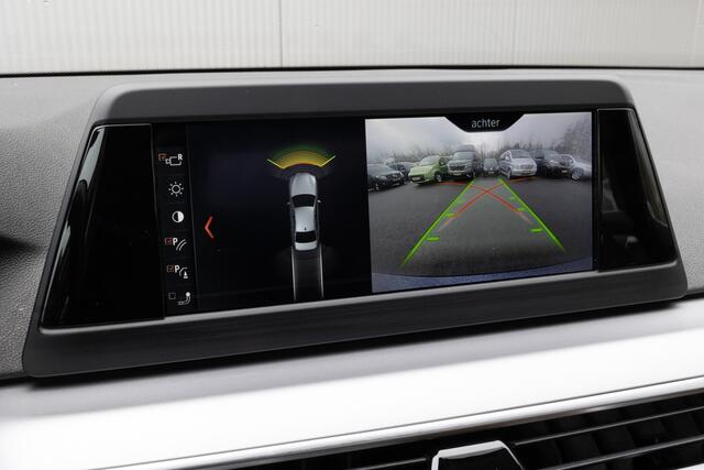 BMW 5-SERIE 520d | NAVI | STOELV | CAMERA | LEDER |