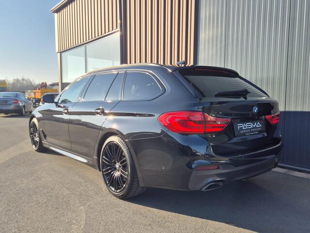 BMW 5-SERIE Touring 520d xDrive High Executive M-Sport | HUD | LED | Trekhaak | Pano
