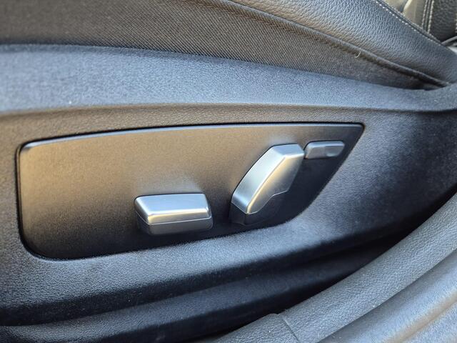 BMW 5-SERIE Touring 520d xDrive High Executive M-Sport | HUD | LED | Trekhaak | Pano