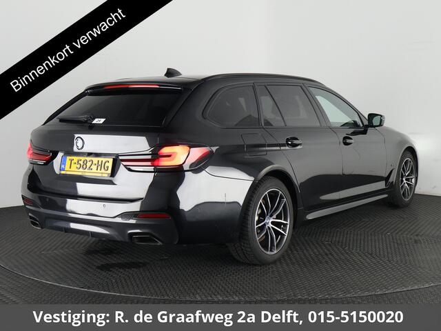 BMW 5-SERIE Touring 530e Business Edition Plus M-Pakket | Stoelverwarming | Harman Kardon | Panoramadak |