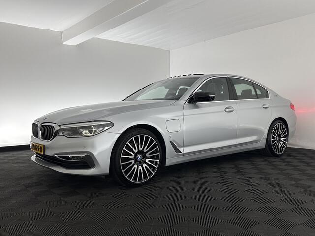 BMW 5-SERIE 530e iPerformance High Executive (Plug-in) *PANO | LEATHER | FULL-LED | TOP-VIEW | HARMAN/KARDON | BLINDSPOT | MEMORY-PACK | HEATED-COMFORTSEATS | DIGI-COCKPIT | AMBIENT-LIGHT | NAVI-FULLMAP | 20''ALU*