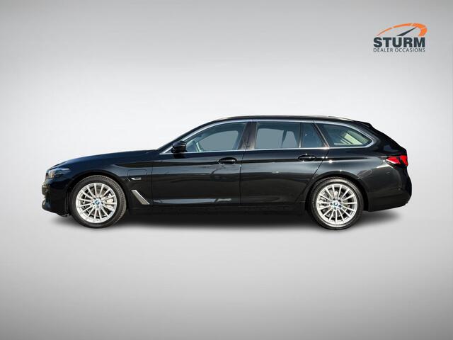 BMW 5-SERIE Touring 530e xDrive Business Edition Plus SoH 98% NL-Auto!
