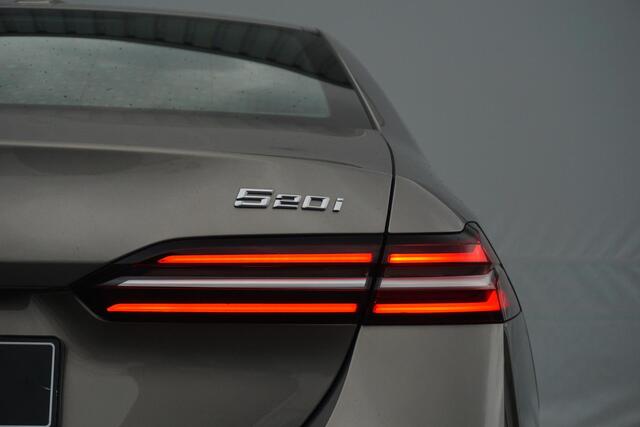 BMW 5-SERIE Sedan 520i | M Sportpakket | Equipment Pack Professional | Travel Pack | Comfort Pack | Ekris Selection