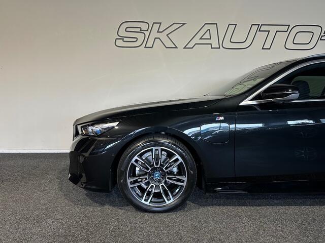 BMW 5-SERIE 530E M SPORT EDITION l NAP l HK SOUND l ACC l TREKHAAK l LED l