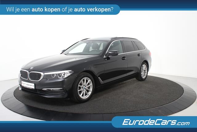 BMW 5-SERIE Touring 520d *1ste Eigenaar*Leer*Panoramadak*Trekhaak*Ambiente*