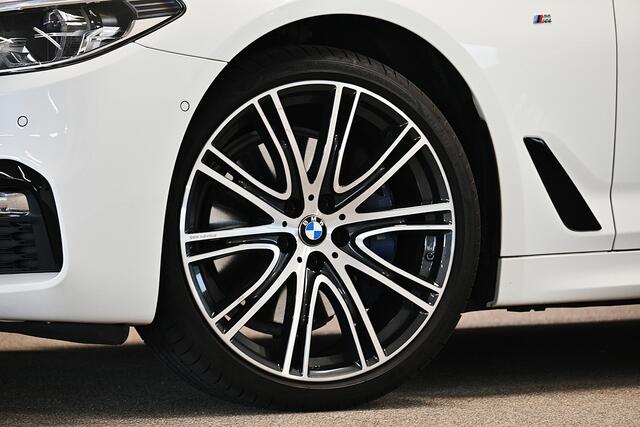 BMW 5-SERIE Touring 530i High Executive