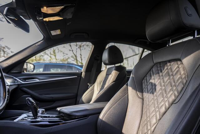 BMW 5-SERIE 530e M-Sport | H&K | Leder | Carplay | Camera