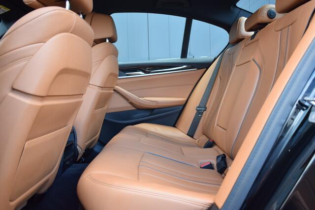 BMW 5-SERIE 520i Automaat High Executive Luxury Line LED | Virtual | Bruin Leder | Full Map Navi | HiFi prof. | Elek. Stoelen | Volledig Onderhouden!!