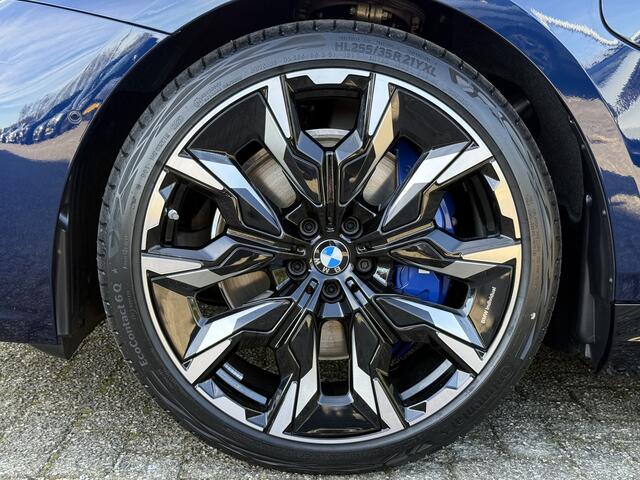 BMW 5-SERIE 550e xDrive | M-Sport Pro | 21'' | Panorama. | Driv. Prof. | Stoelvent. | Head-Up | Park. Plus | Comf. Acc. | Stuur + stoelverw. voor/achter | Trekhaak | M stoel
