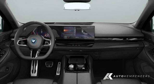 BMW 5-SERIE 530e M Sport Pro | Harman/Kardon | Comfort Seats | Driving Ass. Pro | 20' Inch |