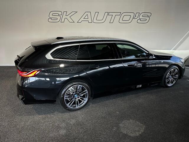 BMW 5-SERIE 530E M SPORT EDITION l NAP l HK SOUND l ACC l TREKHAAK l LED l