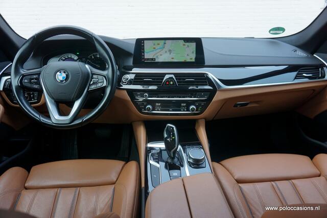 BMW 5-SERIE 520i Rijklaar! | Carplay | Eerste eigenaar | Stoelverwarming |