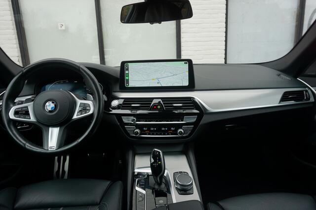 BMW 5-SERIE Touring 530i High Exec Dealerauto | M-Pakket | Panorama | Carplay | HUD |