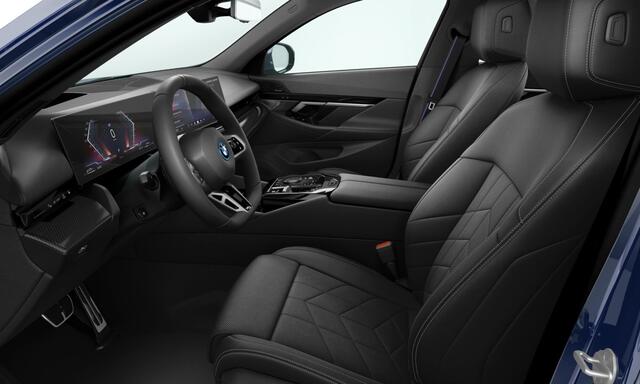 BMW 5-SERIE Touring 530e M-Sport Pro | 21" | Pano | Harman Kardon | Trekhaak | Driving Assistant Plus