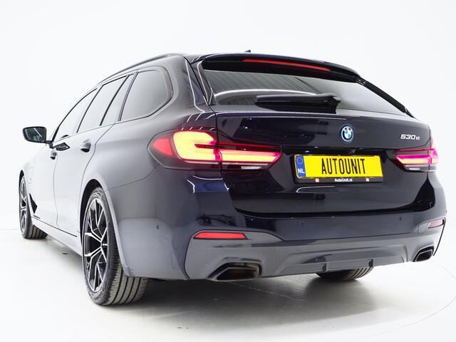 BMW 5-SERIE Touring 530e M Sport Shadow Line | Panoramadak | LED Grille | Harman/Kardon | Leder | HUD | 360 | LaserLED | Carplay