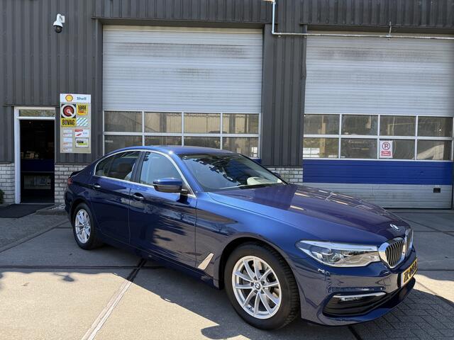 BMW 5-SERIE 520i High Executive