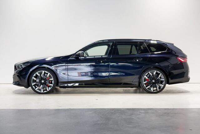 BMW 5-SERIE Touring 550e xDrive Innovations Pack M Sportpakket Pro Aut.