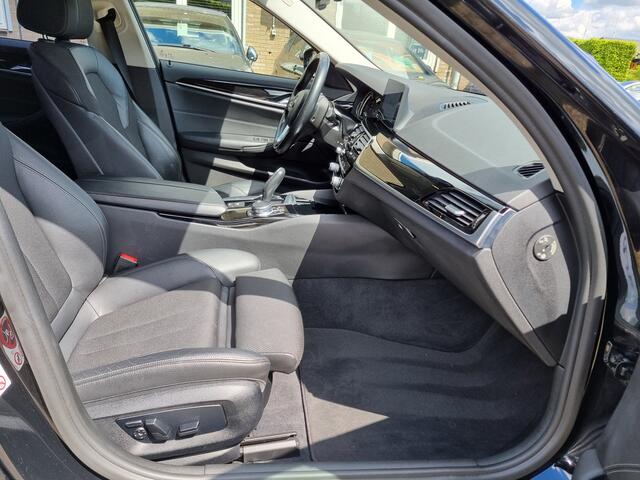 BMW 5-SERIE 530i SPORT-LINE ?ZEER NETTE AUTOI!!