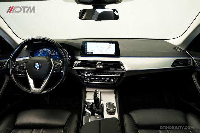 BMW 5-SERIE 530e High Executive | Schuifdak | Adaptief cruise