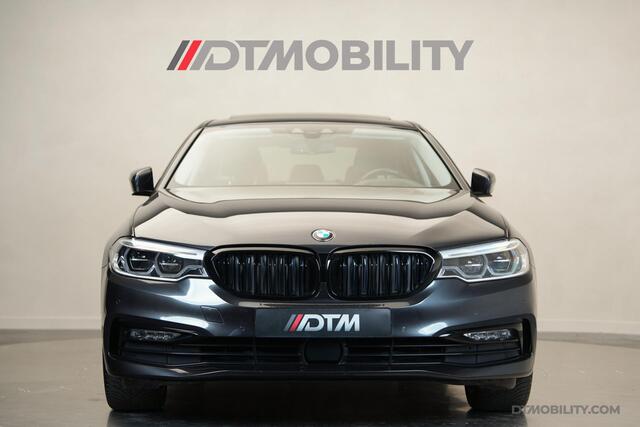 BMW 5-SERIE 530e High Executive | Schuifdak | Adaptief cruise
