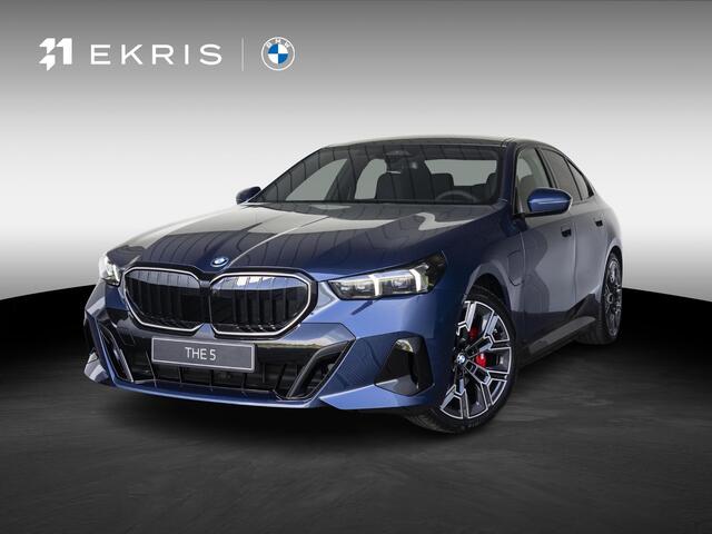 BMW 5-SERIE 530e xDrive | M Sportpakket Pro | Innovation Pack | Travel Pack | Panoramadak