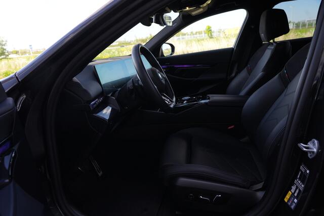 BMW 5-SERIE Touring 530e M Sport High Executive 300pk HarmanKardon/Stoelventilatie/360Camera