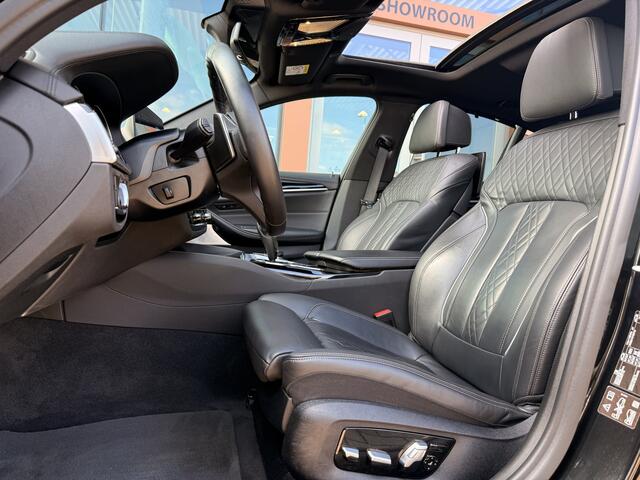 BMW 5-SERIE M550i xDrive High Executive | 4WS | Soft-Close | Pano | B&W | Massage | Memory | Rear Entertainment Screens |