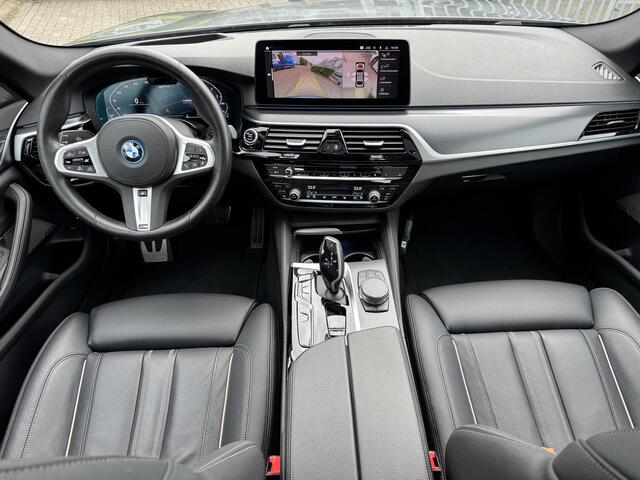 BMW 5-SERIE 530e M sport Edition Plus sch/dak, trekhaak elect. , comfort stoelen, memory, Head Up, etc etc