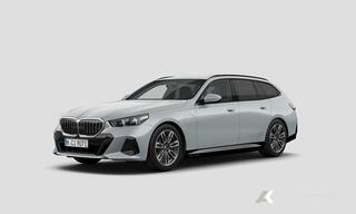 bmw-5-serie-530e-xdrive-touring-m-s