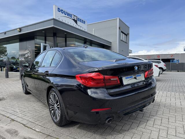 BMW 5-SERIE 520i Sportline High Executive
