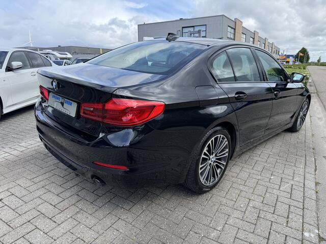 BMW 5-SERIE 520i Sportline High Executive