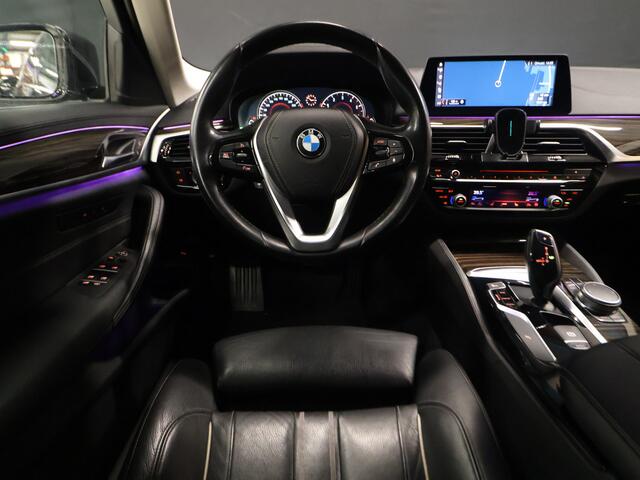 BMW 5-SERIE 530i High Executive [CRUISE, STOELVERWAMING, ELEKTRISCHE STOELEN, NIEUWSTAAT, ACHTERBANK VERWARMD]