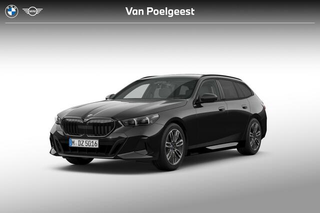 BMW 5-SERIE Touring 520i | M sportpakket Pro | Innovation Pack | Comfort Pack | Trekhaak